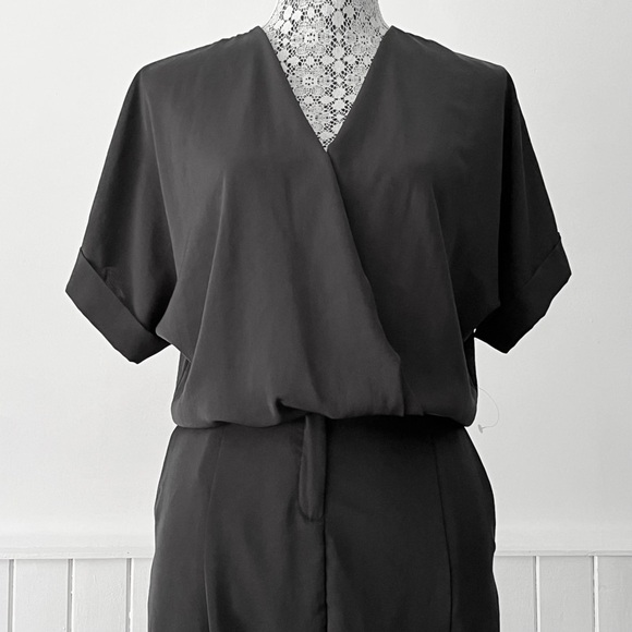 Zara Basic Black Plunge Neck Ankle Zip Harem Jumpsuit Size S - Picture 4 of 15